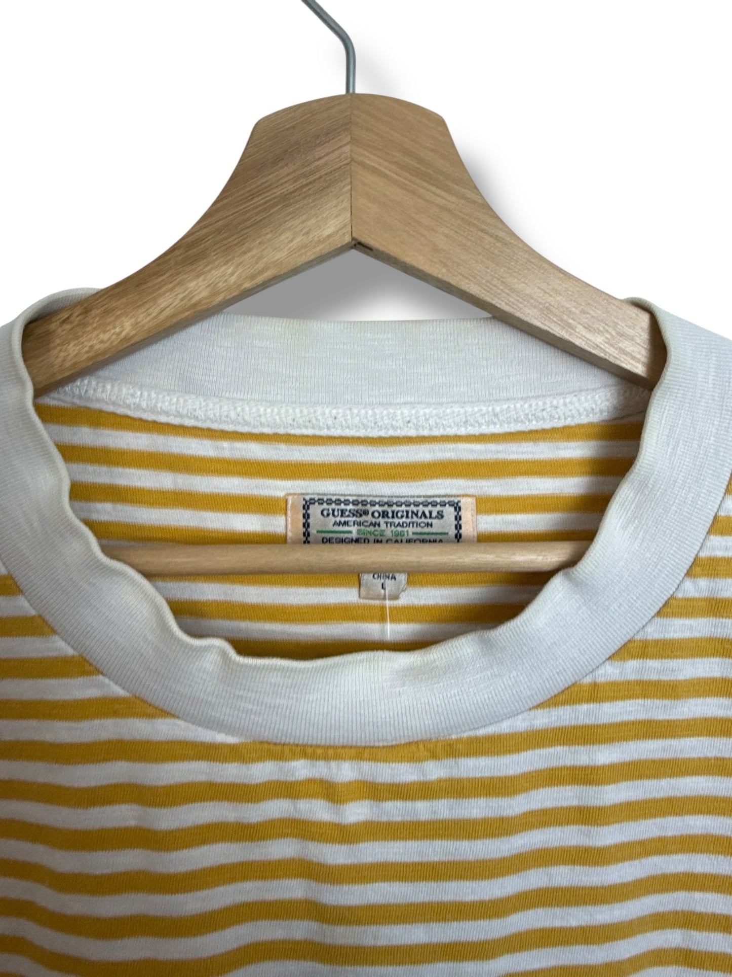 Vintage 2000’s Guess Cropped T Shirt