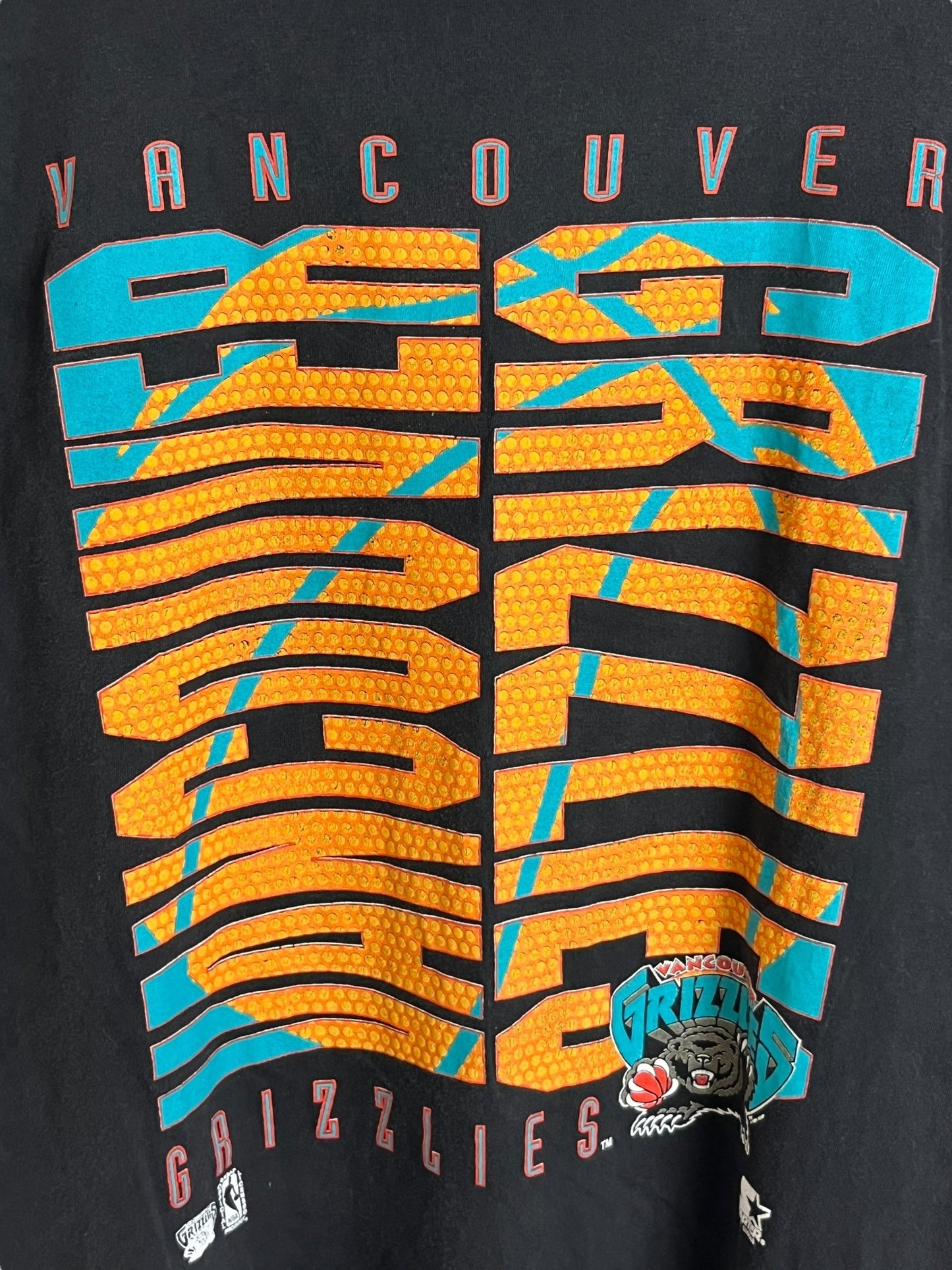 Vintage 90’s Vancouver Grizzlies T shirt