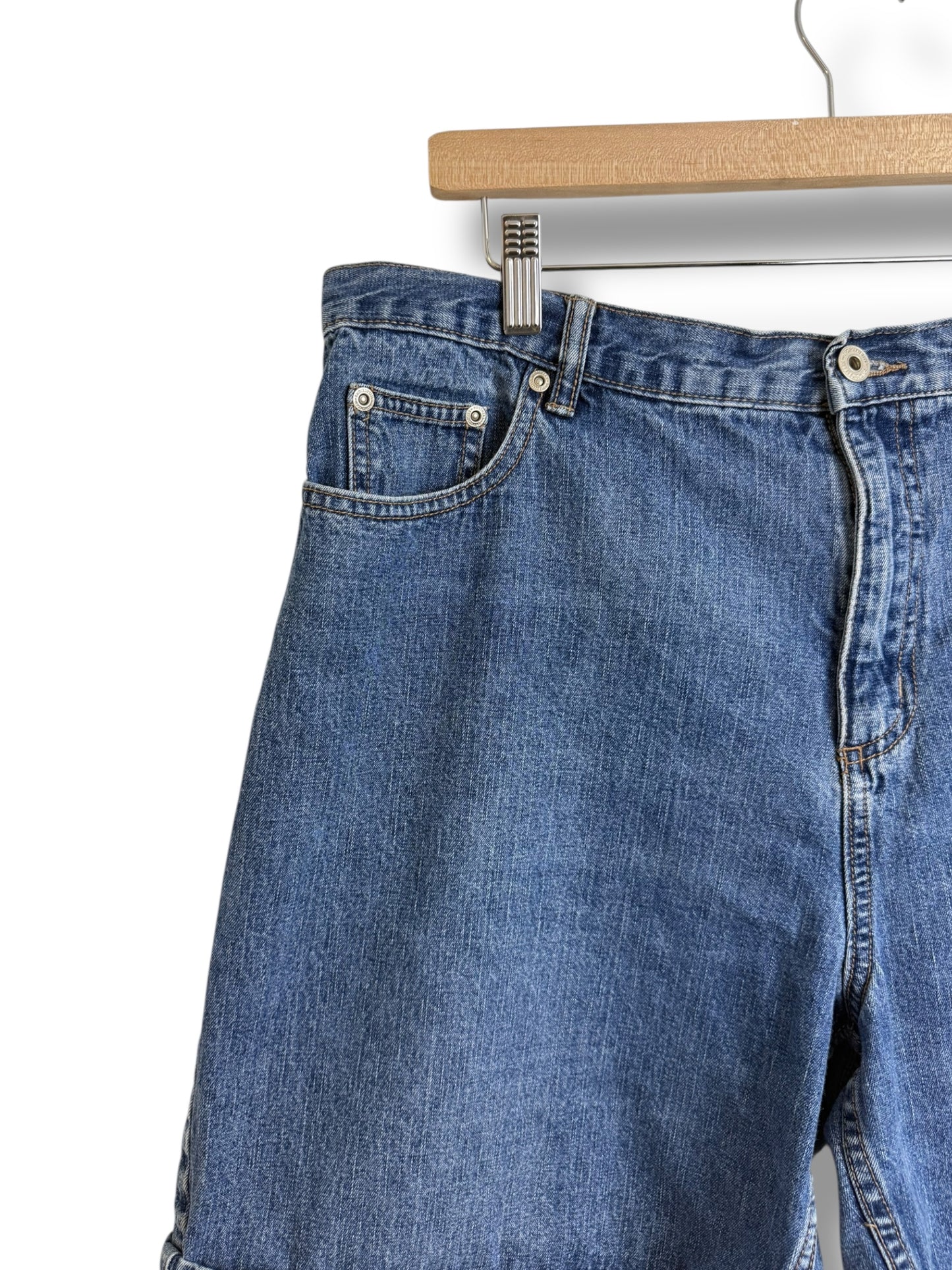 Vintage 2000’s Northern Reflection Jorts