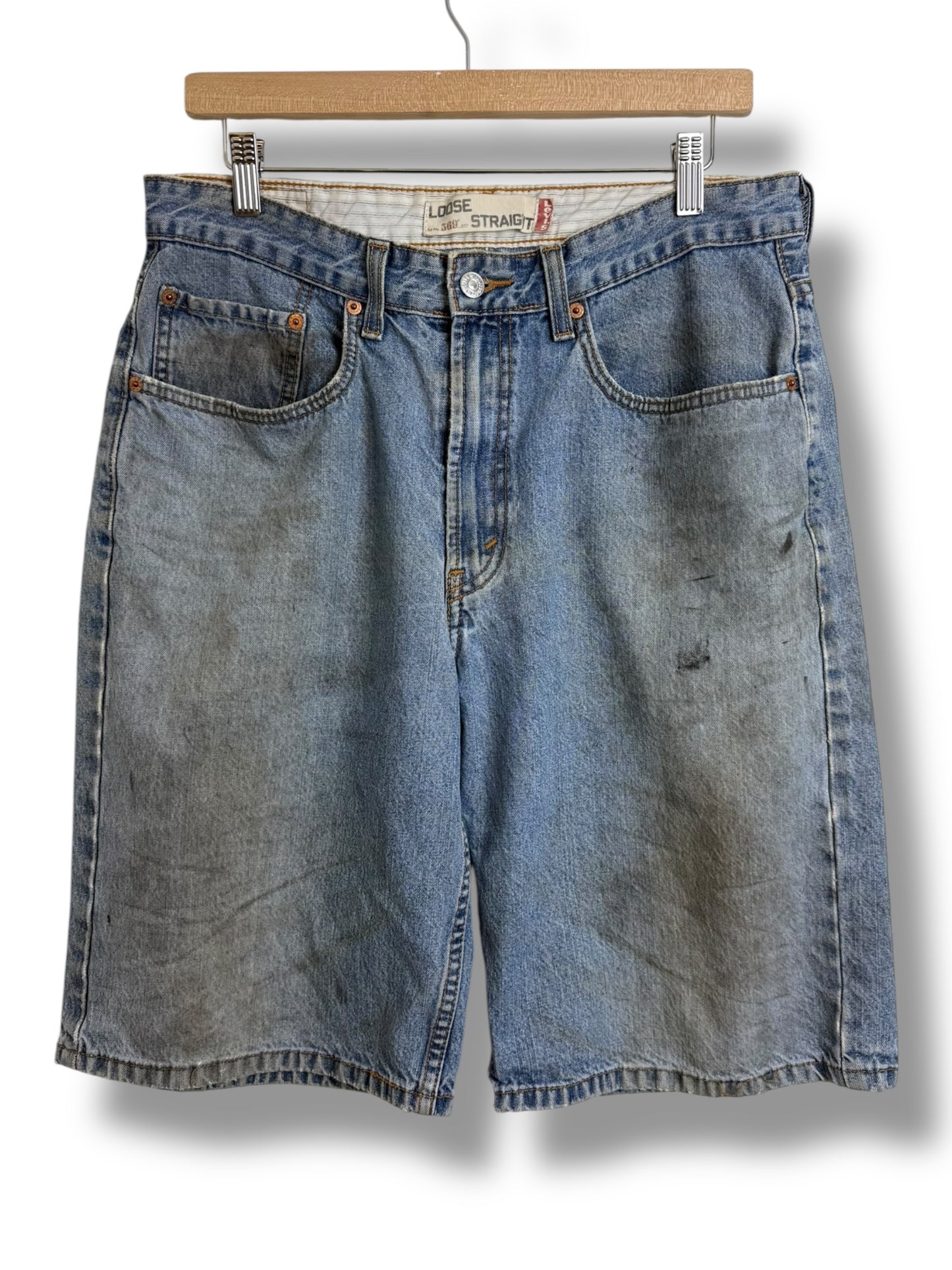 Vintage 2000’s Levi 569 Loose Fit Jorts