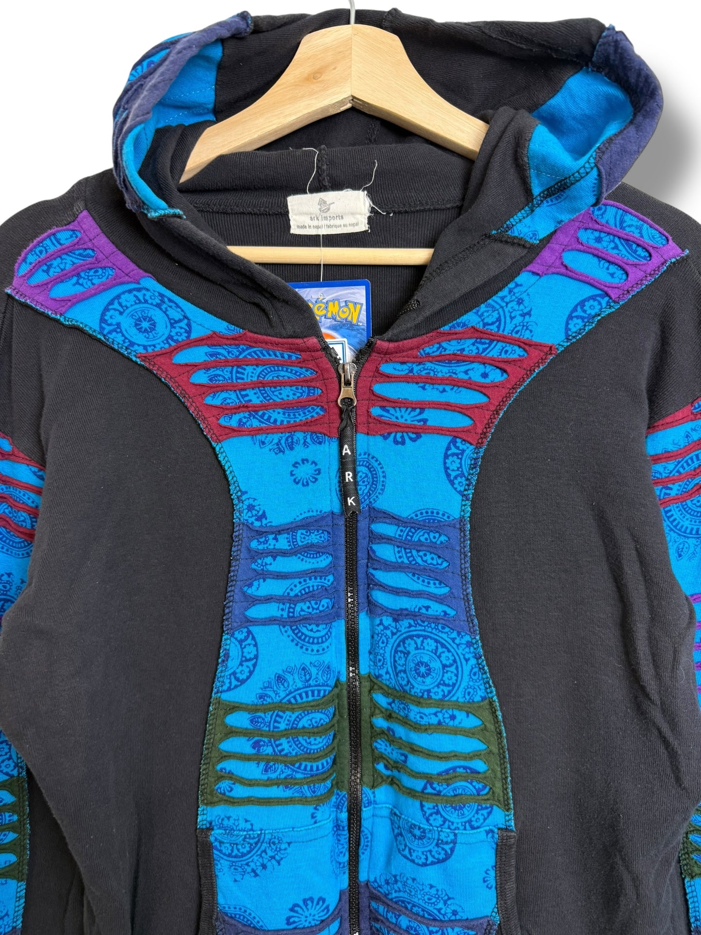 Vintage 2000’s Ark In Sports Women’s Zip Up Hoodie