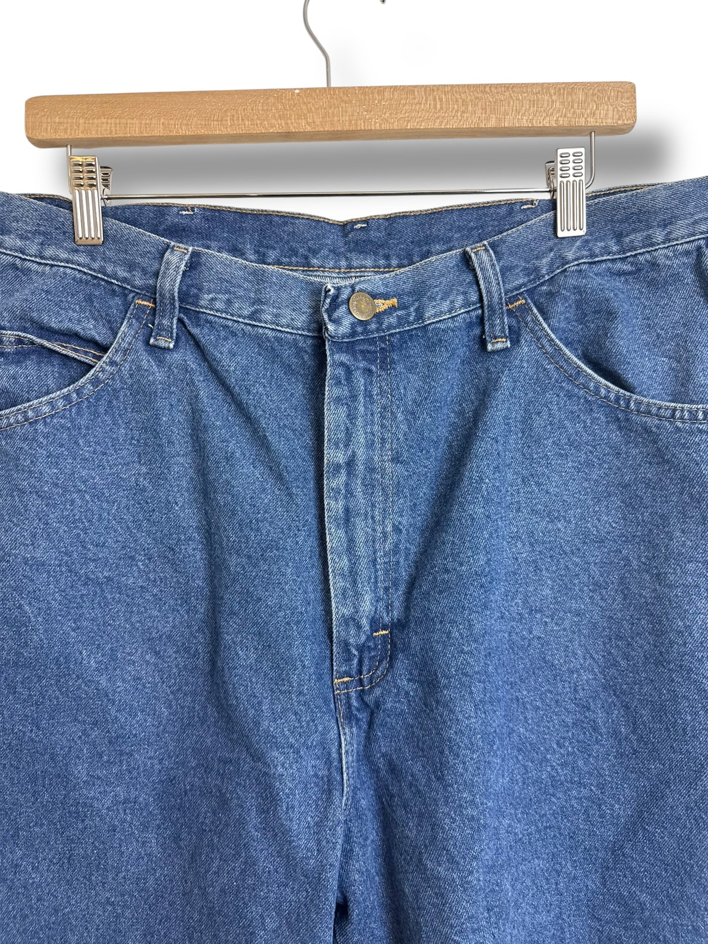 Vintage 2000’s Wrangler Jorts