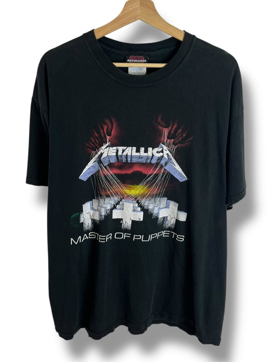 Vintage 2000’s Metallica “Master Of Puppets” T shirt
