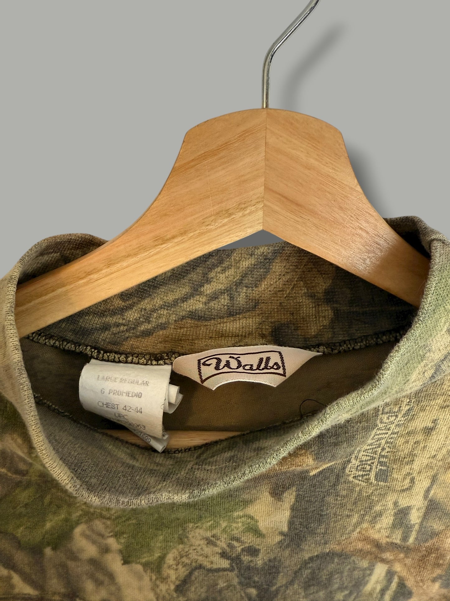 Vintage 2000's Real Tree Mock Neck Long Sleeve