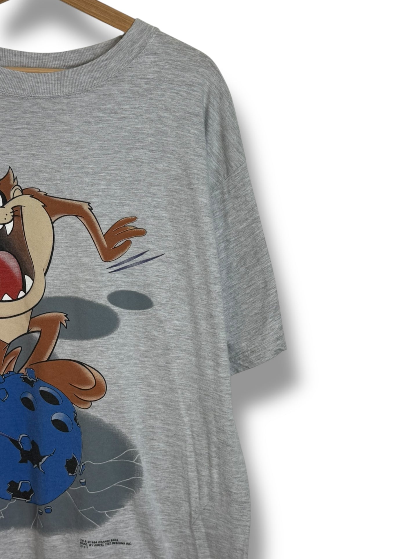 Vintage 1994 Looney Tunes Taz Bowling T Shirt