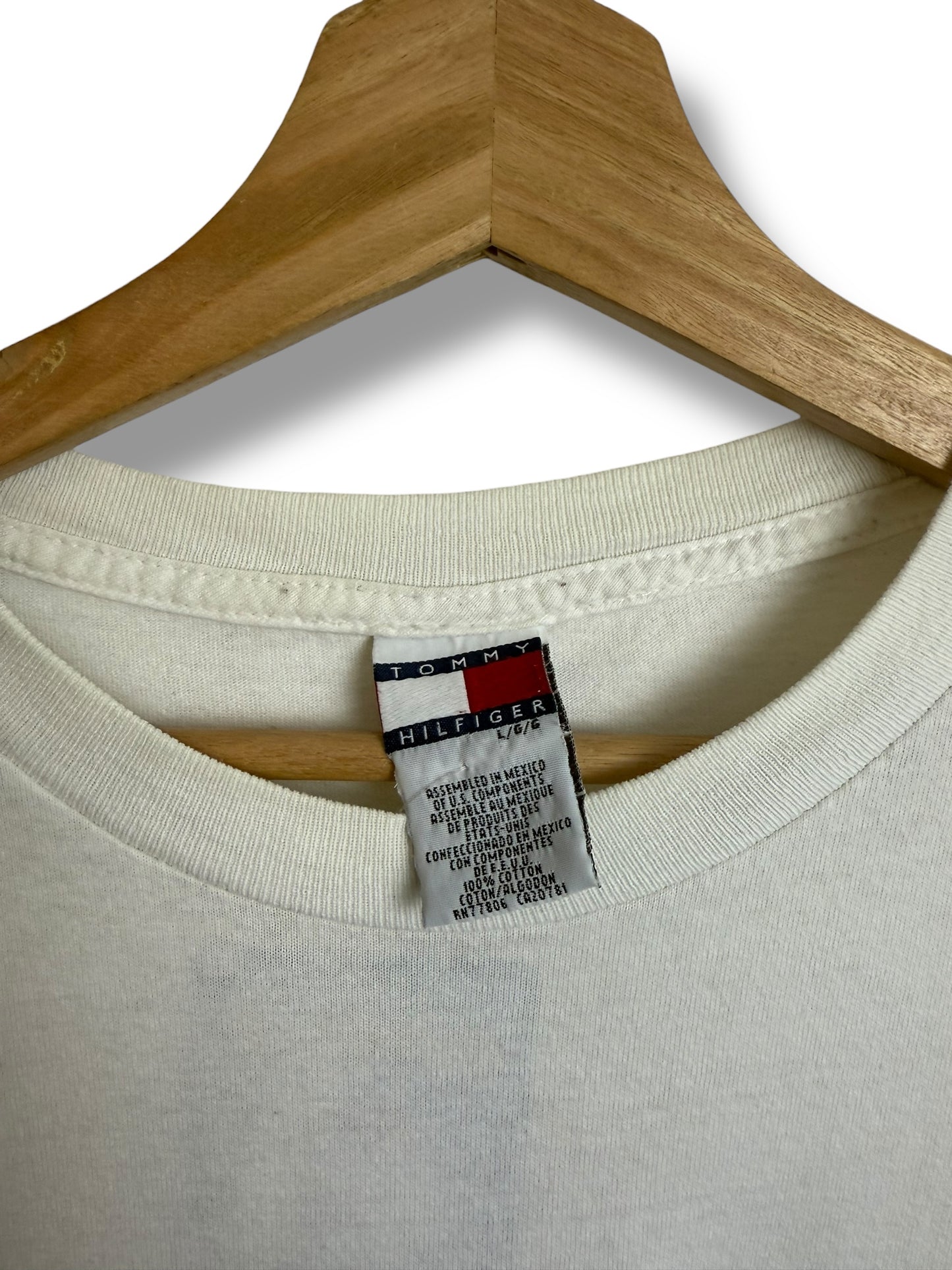 Vintage 2000’s Tommy Hilfiger “Tommy Jeans” T Shirt