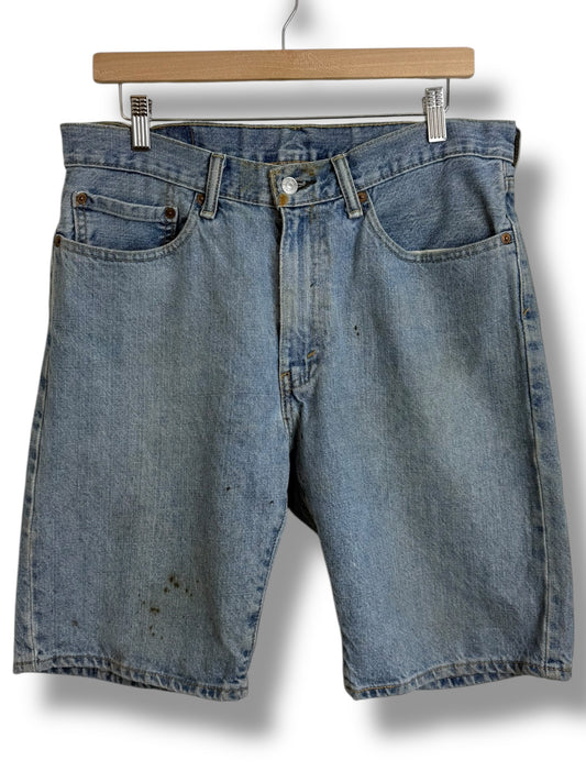 Vintage 2000’s Levis 505 Jorts