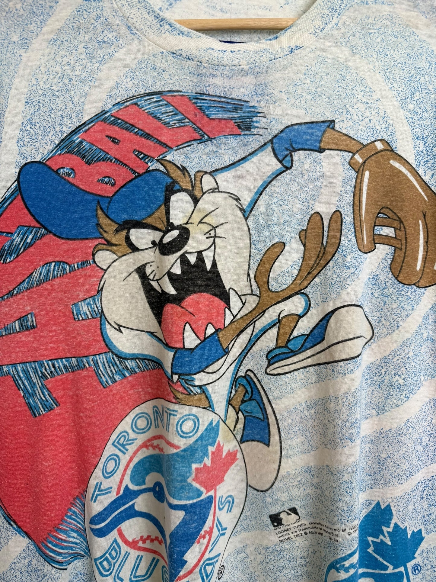 Vintage 1993 Looney Tunes x Blue Jays “Fastball” T Shirt