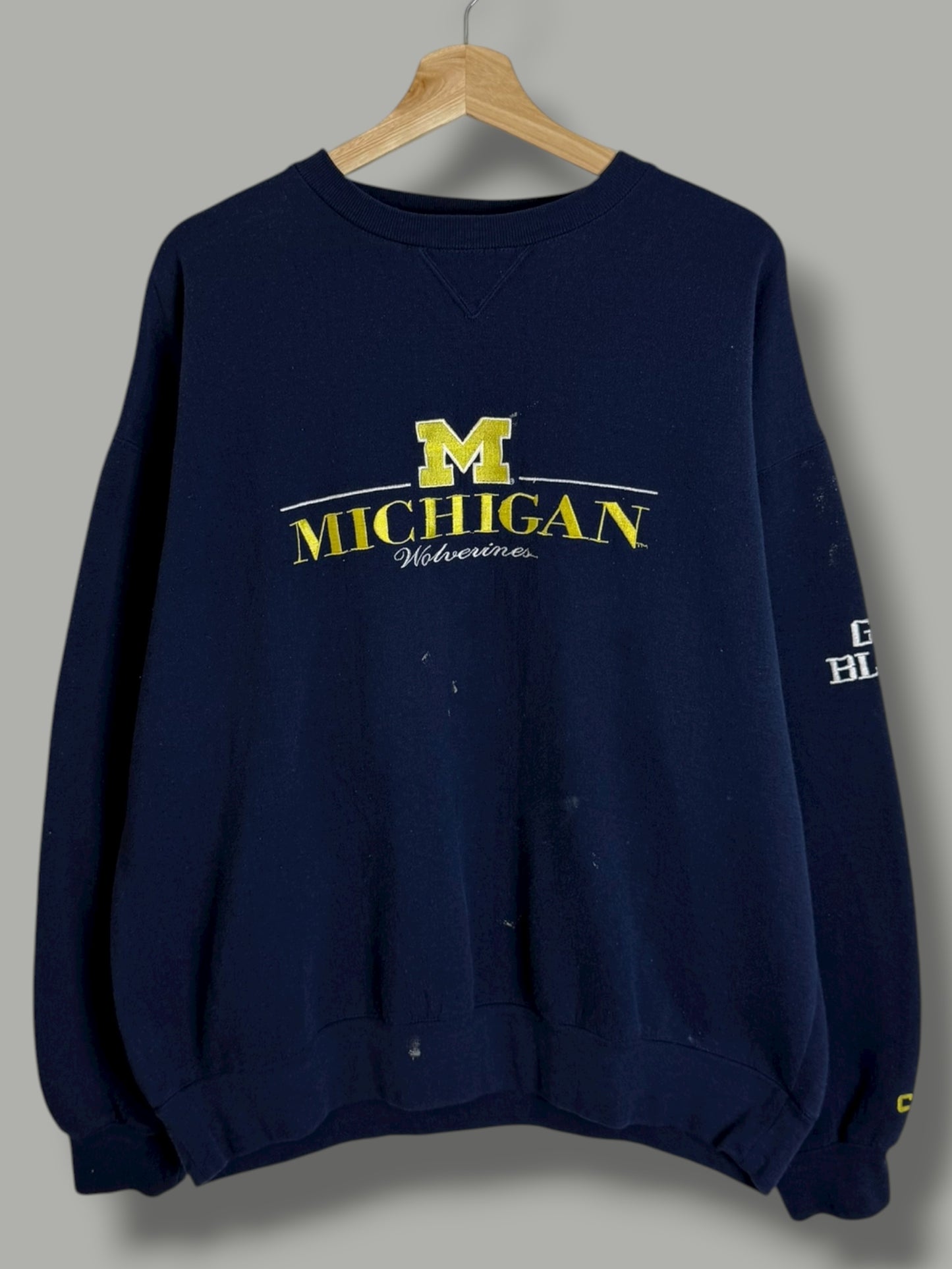 Vintage 2000's Michigan Wolverine Crewneck