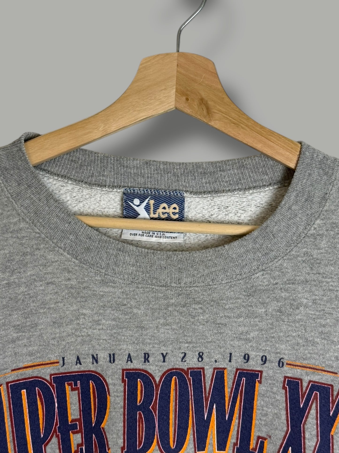 Vintage 1996 Superbowl XXX "Cowboys Vs Steelers" Crewneck