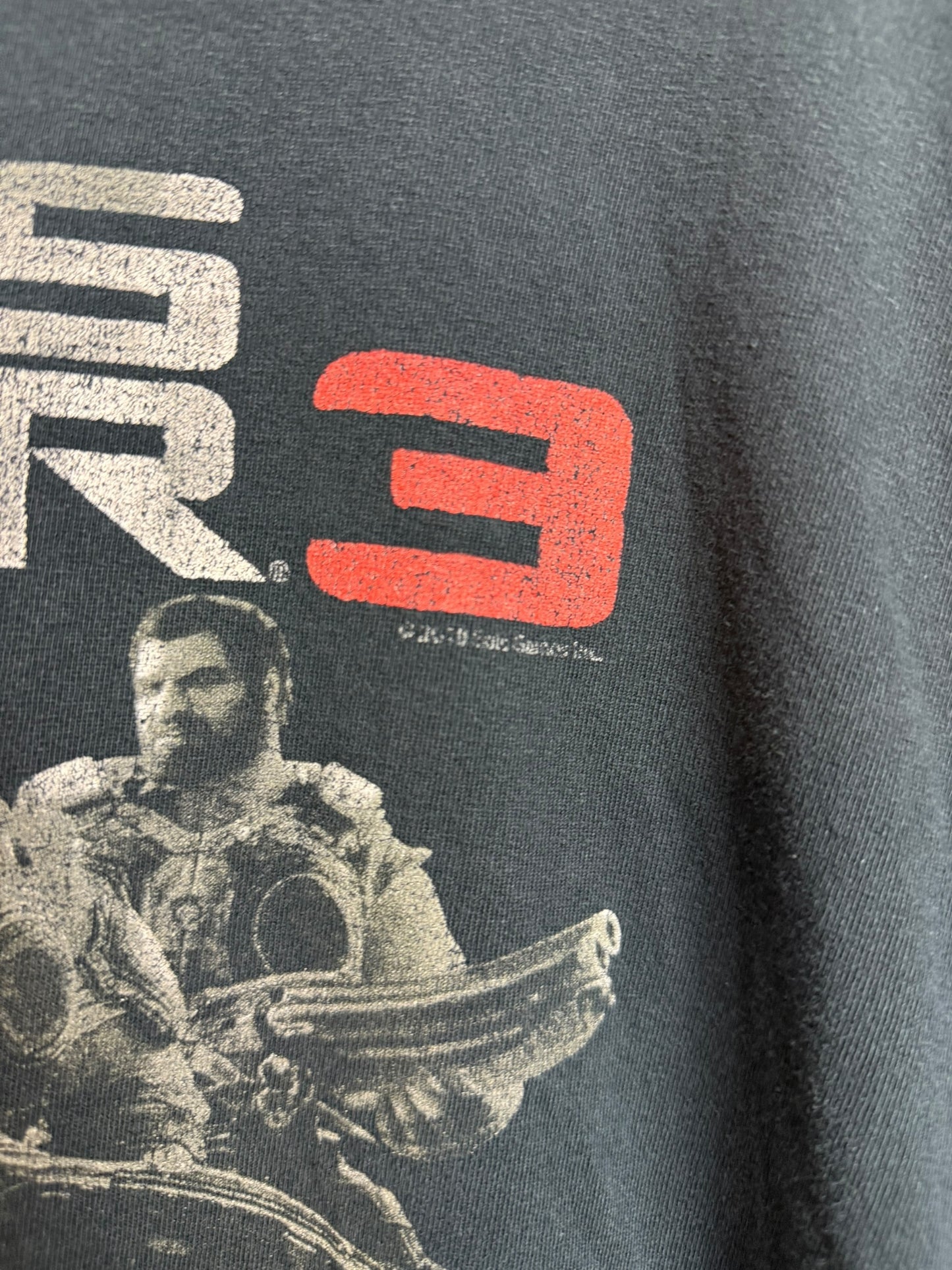 Vintage 2010 Gears Of War Promo Video Game T Shirt