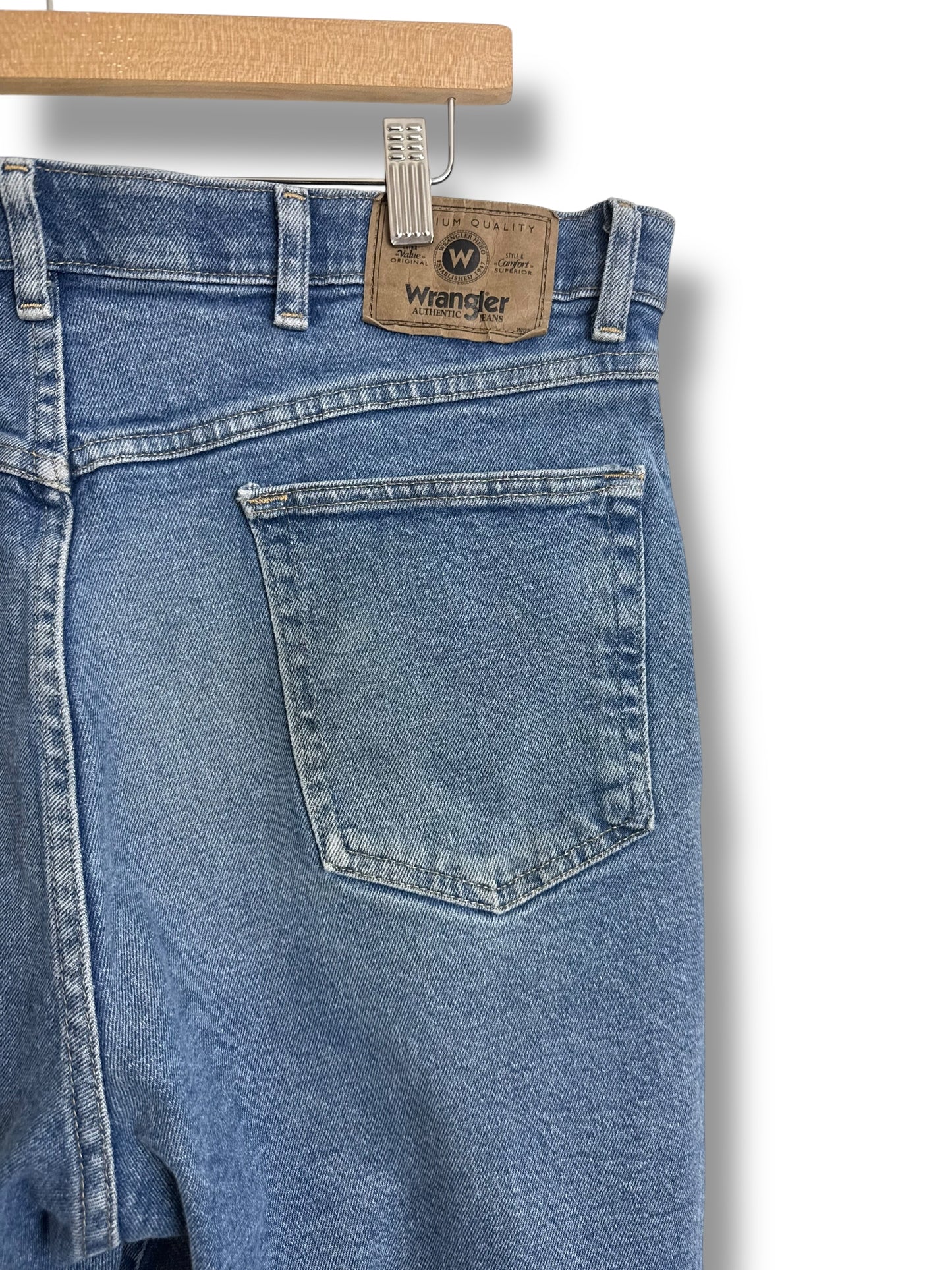 Vintage 2000’s Wrangler Jorts