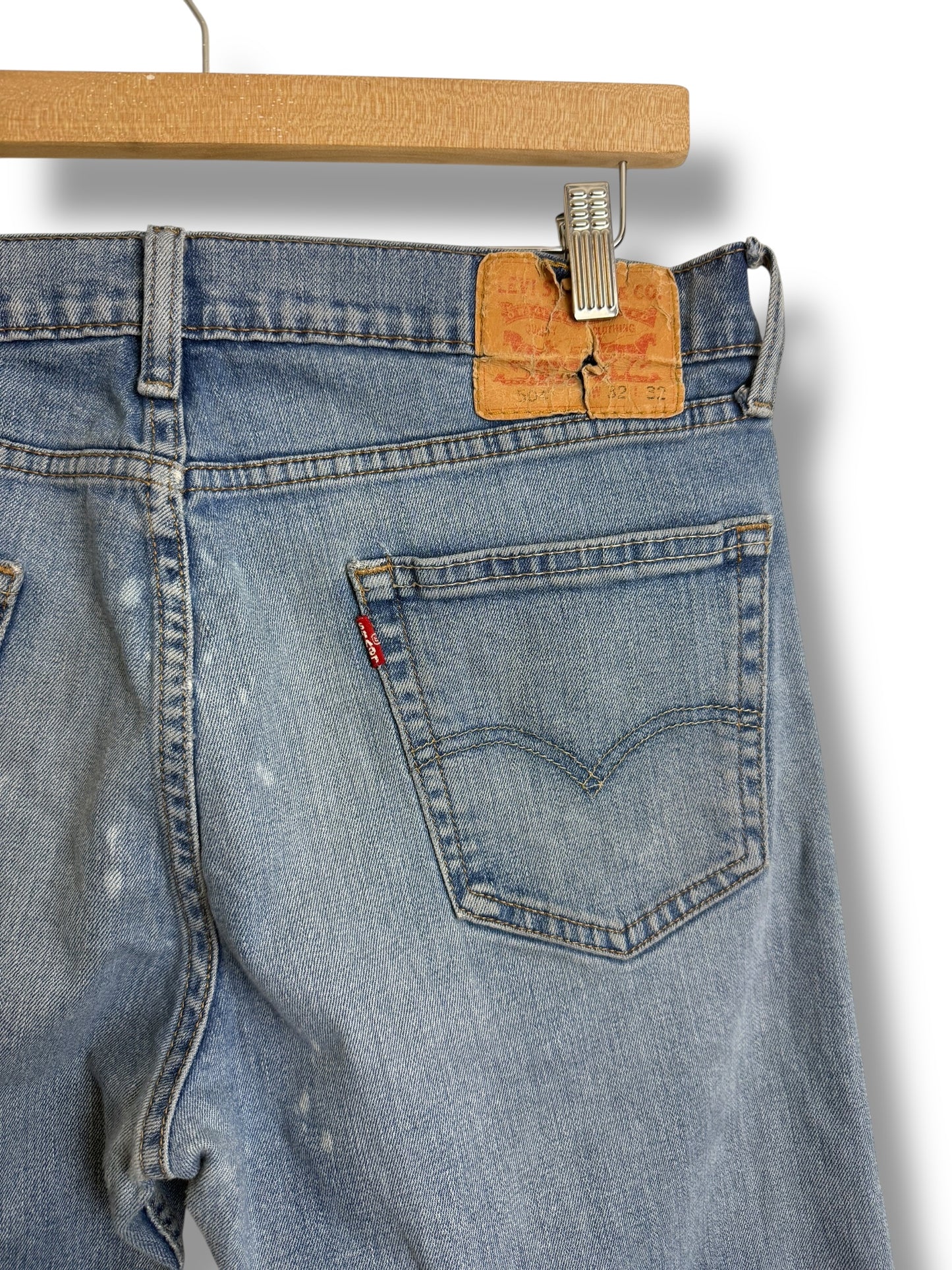 Vintage 2000’s Levis 504 Jorts