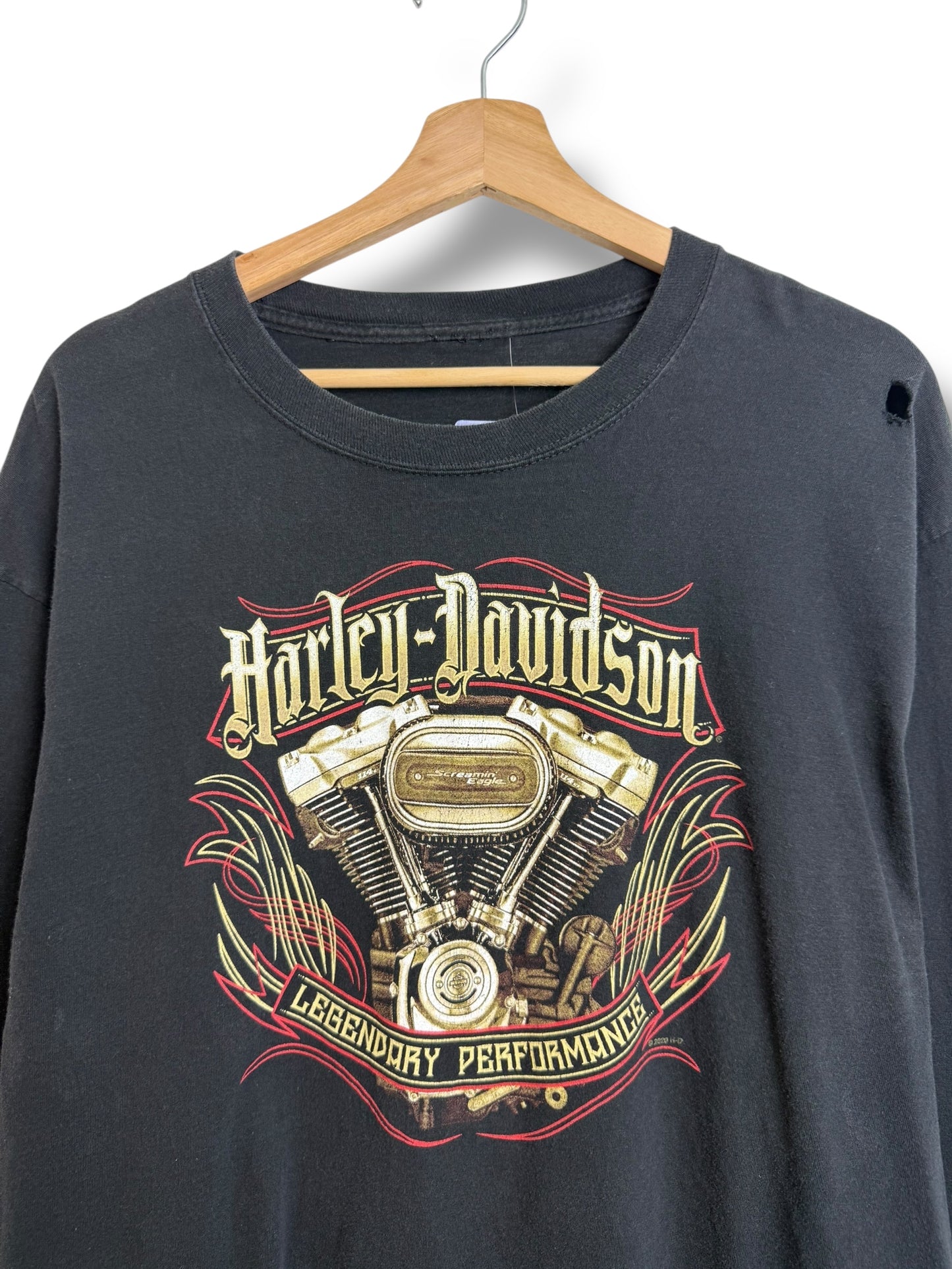 Vintage 2017 Harley Davidson “Bert’s Barracuda” Long Sleeve
