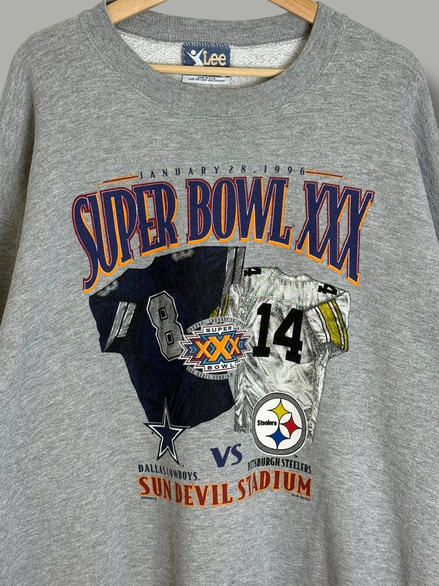 Vintage 1996 Superbowl XXX "Cowboys Vs Steelers" Crewneck